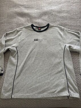 Vintage Nike Basketball Fleece Crewneck Sweatshirt